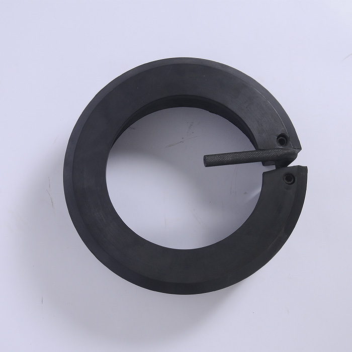 Quick-release threaded protector